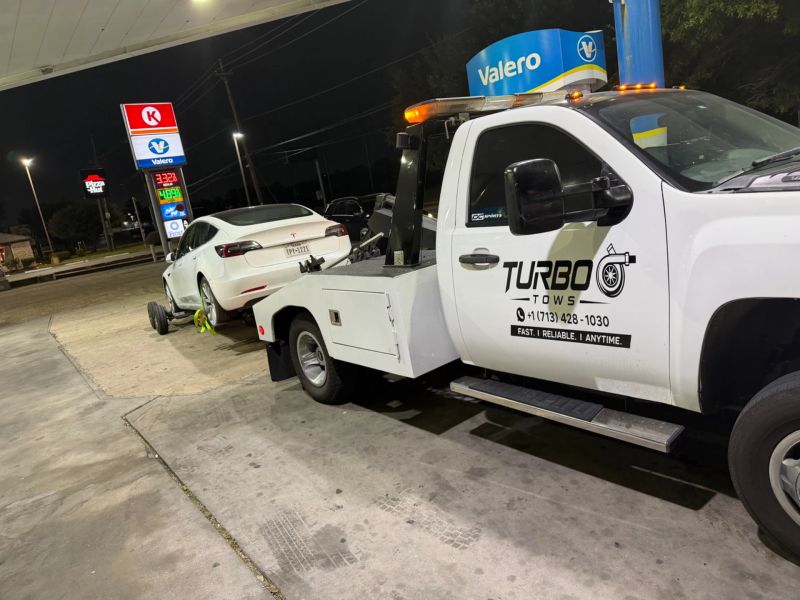 Turbo Tows — Roadside Assistance and Towing